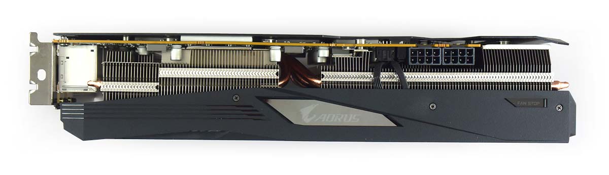 Gigabyte AORUS RX 5700 XT 8G; horní strana