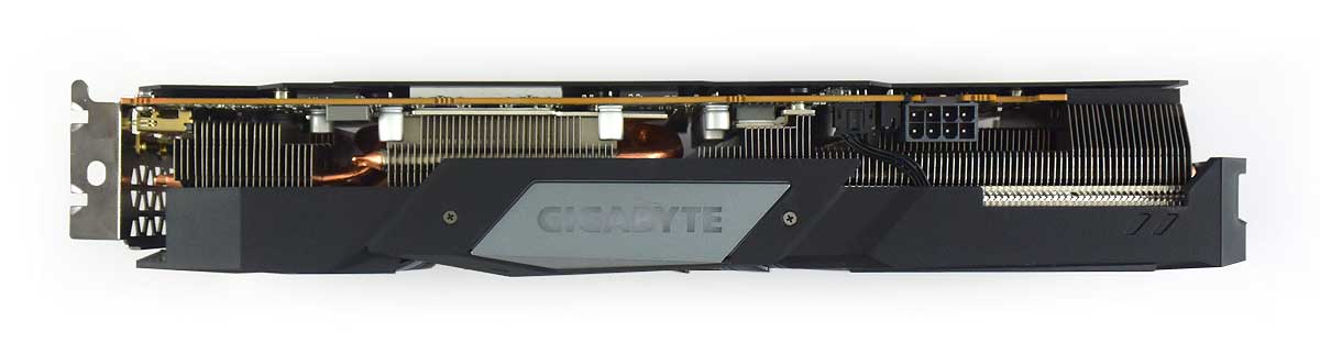 Gigabyte RX 5600 XT Gaming OC 6G; horní strana